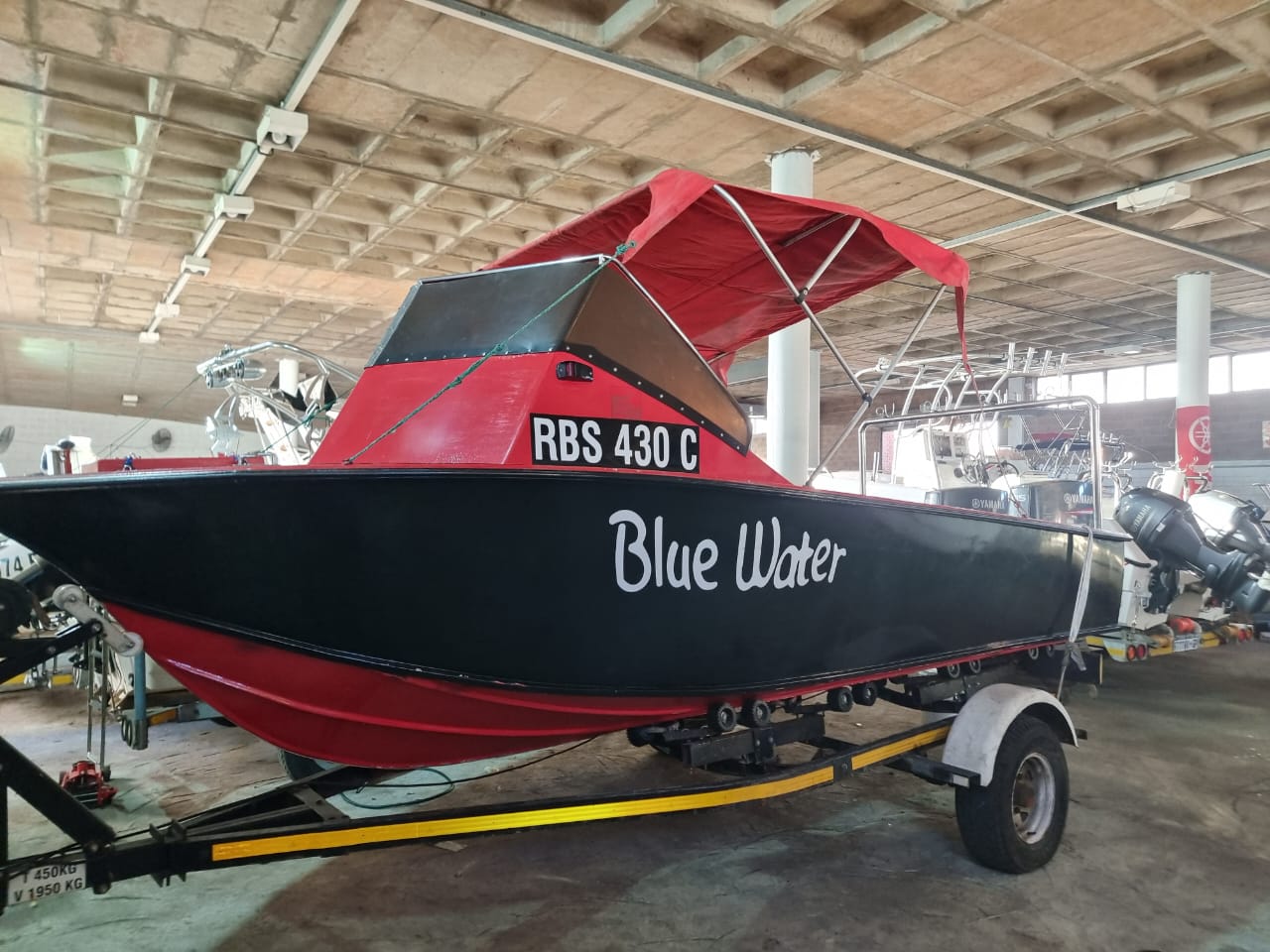 Monohull with 2x Yamaha 85hp two stroke1